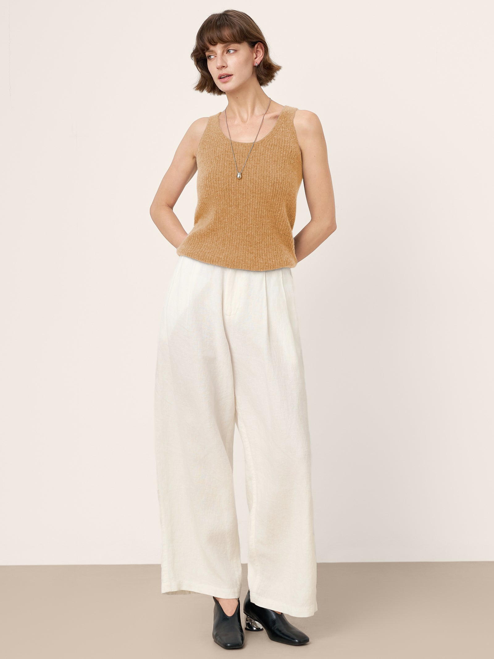 100% Mongolian Cashmere Versatile Crew Neck Tank Top VIVIANA by LINTICO