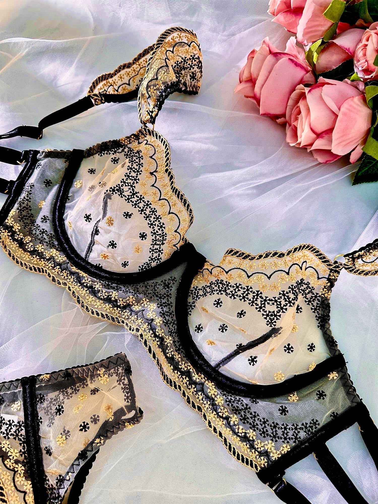 Black&amp;Gold Luxury Lace Embroidered Lingerie Set