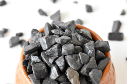 Hematite Gemstone Chips (Balance and Support The Healing Of Your Body)  DestGlow