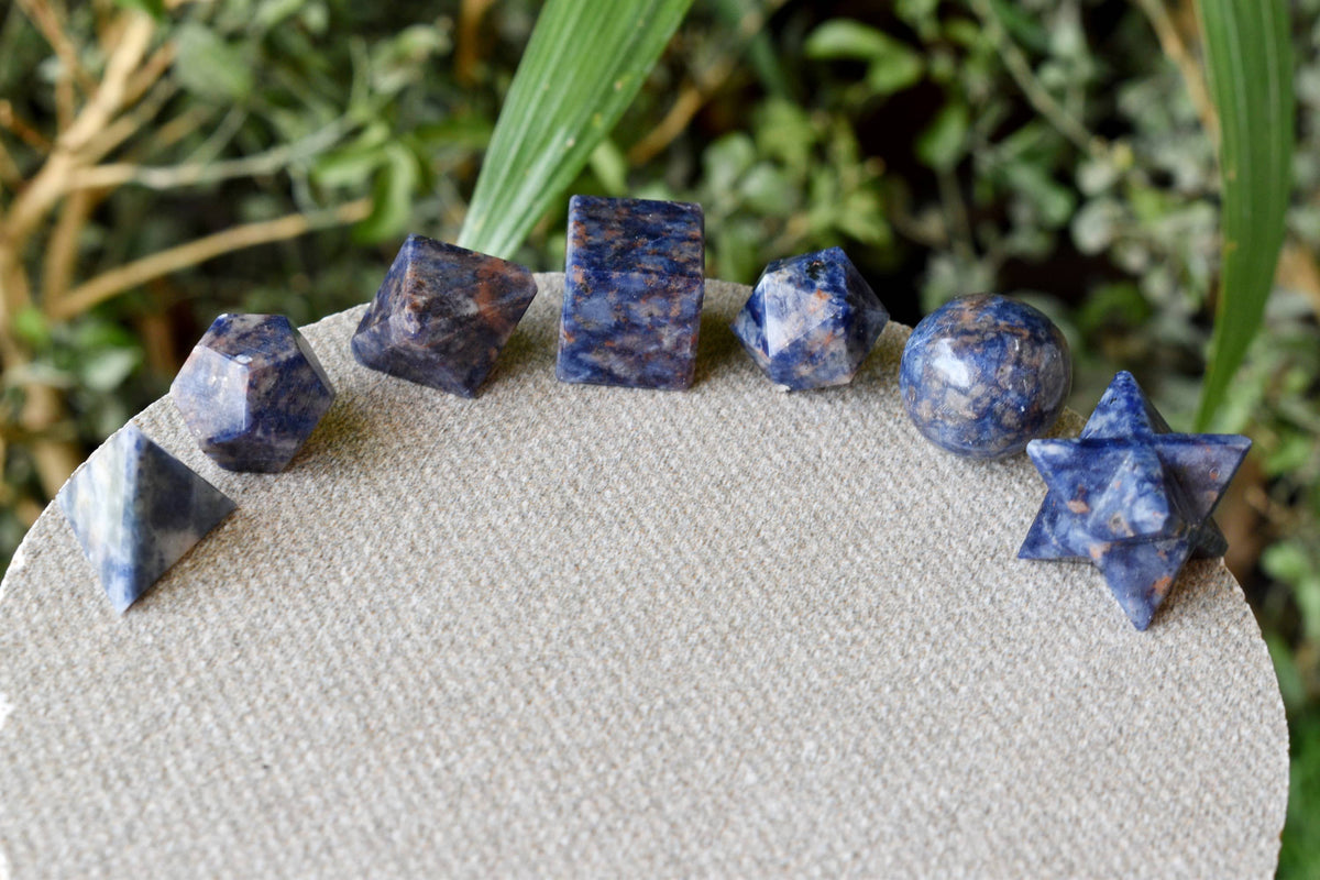 7 pcs Sodalite Platonic Solids Sacred Geometric Set, Crystal Geometry Set  DestGlow