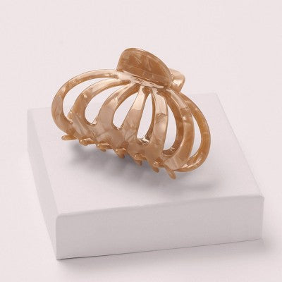The Hair Edit Jellyfish Clip Latte - New by This is Beauty US