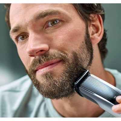 Philips Norelco Series 5500 Beard &amp; Hair Mens Rechargeable Electric Trimmer BT5511/49 - New