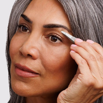 Tweezerman No Slip Wide Grip Slant Tweezer - New by This is Beauty US