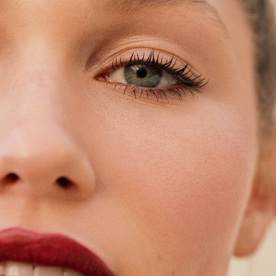Well People Expressionist Pro Mascara Pro Black 0.26 fl oz - Imperfect Box by This is Beauty US