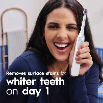 Oral-B ProClean Battery Electric Toothbrush Whitening Clean White - New
