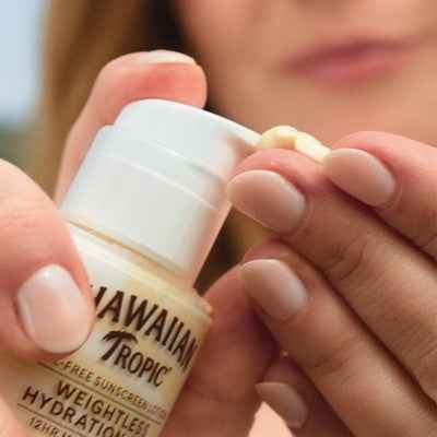 Hawaiian Tropic Silk Hydration Weightless Face Sunscreen SPF 30 1.7oz - Imperfect Container