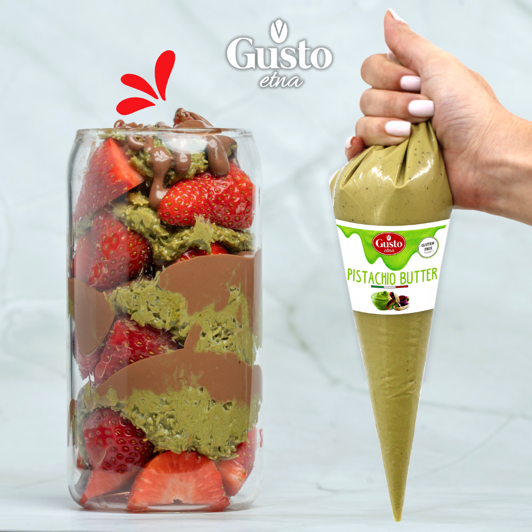 Gusto Etna Pistachio Nut Butter Cream Squeeze Pouch 400g (14.1 oz) – 20% Pistachio, Made in Italy, Pistachio Spread for Gelato, Pastry &amp; Desserts