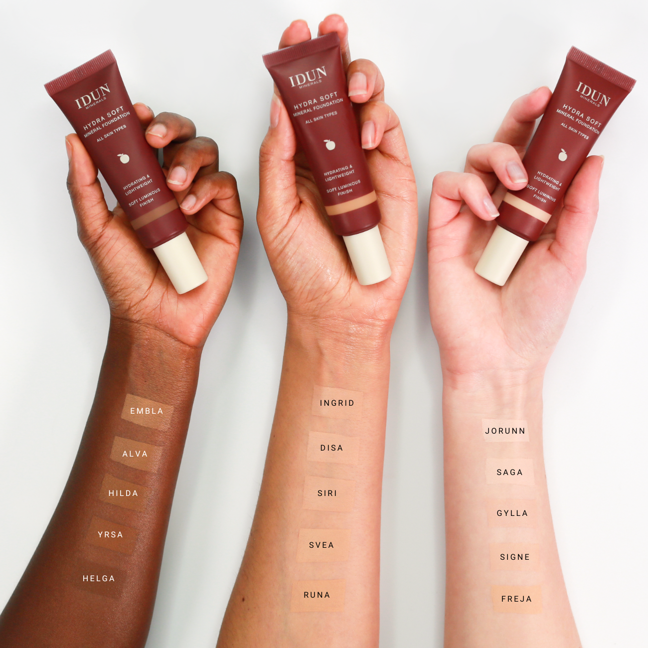 Hydra Soft Mineral Foundation  DestGlow