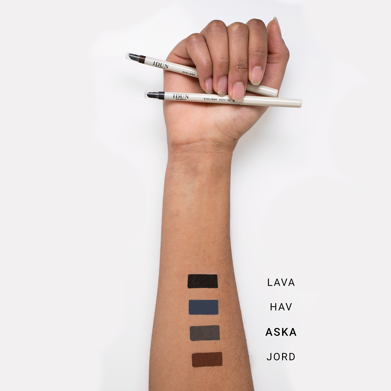 CREAMY EYELINER by IDUN Minerals Inc.