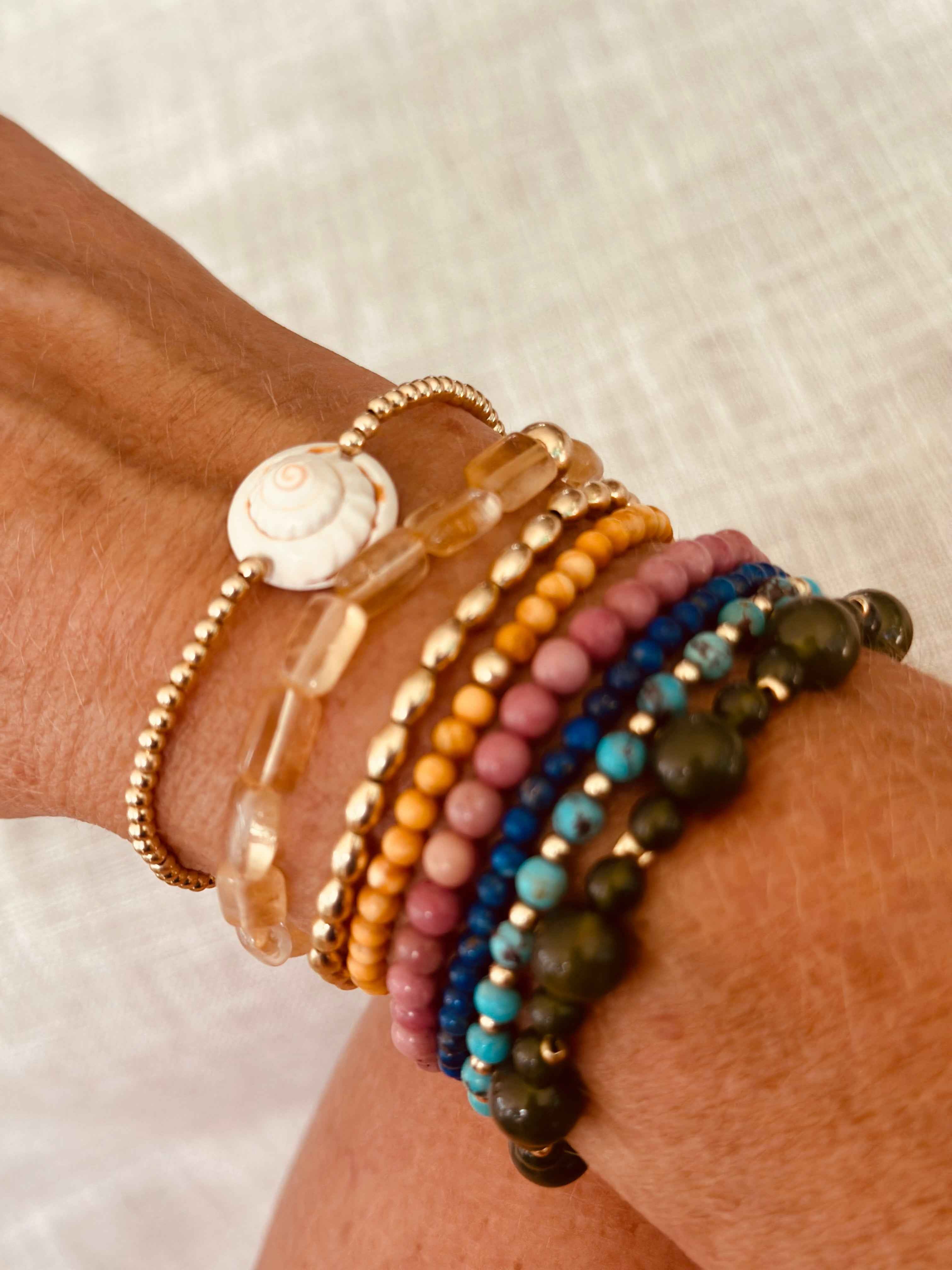 Dainty 14K Gold Filled + Sea Shell || Stretch Anklet or Bracelet