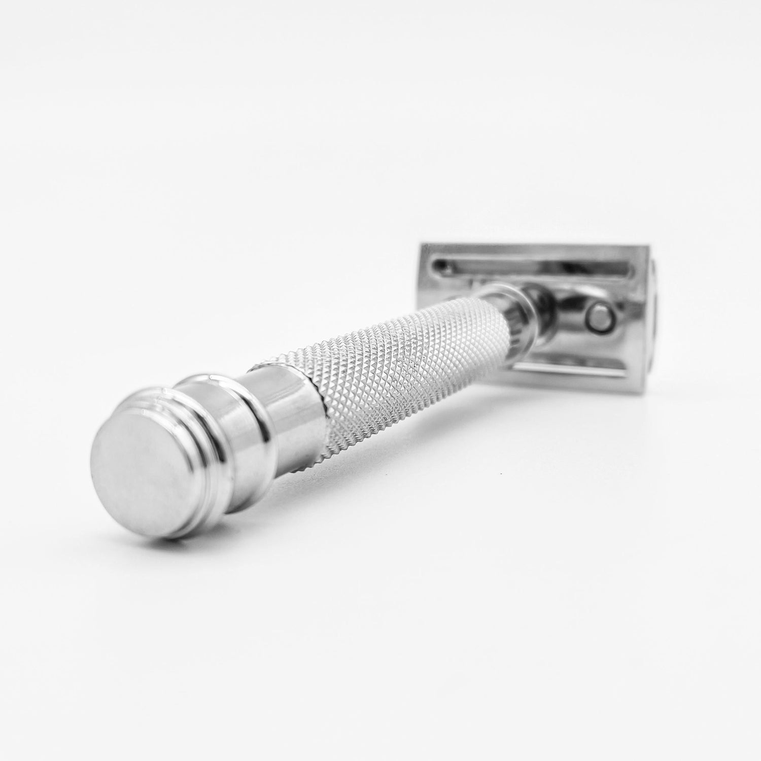 Dural Eyan Chrome Double Edge Safety Razor + Pouch by Pasteur Pharmacy