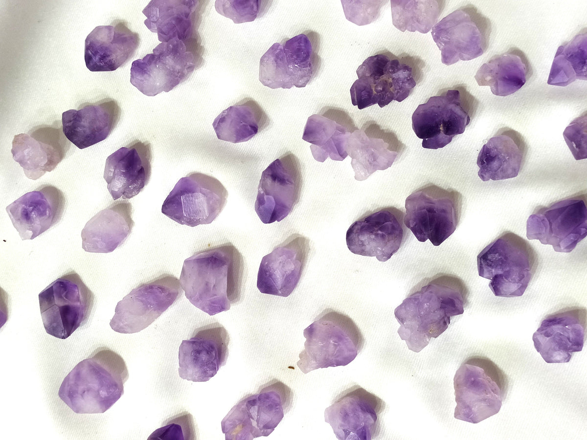 100g Amethyst Natural Points, Healing Crystal Points  DestGlow
