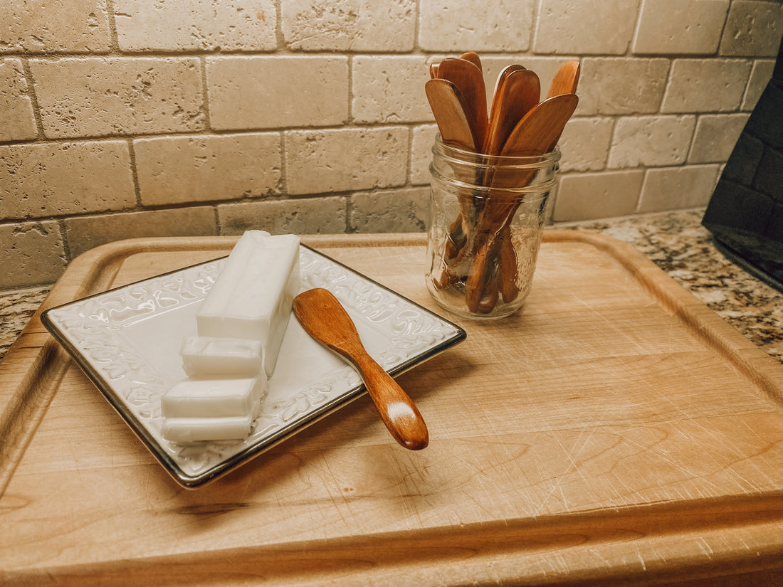 Onic Brands Wooden Butter Knife - DestGlow