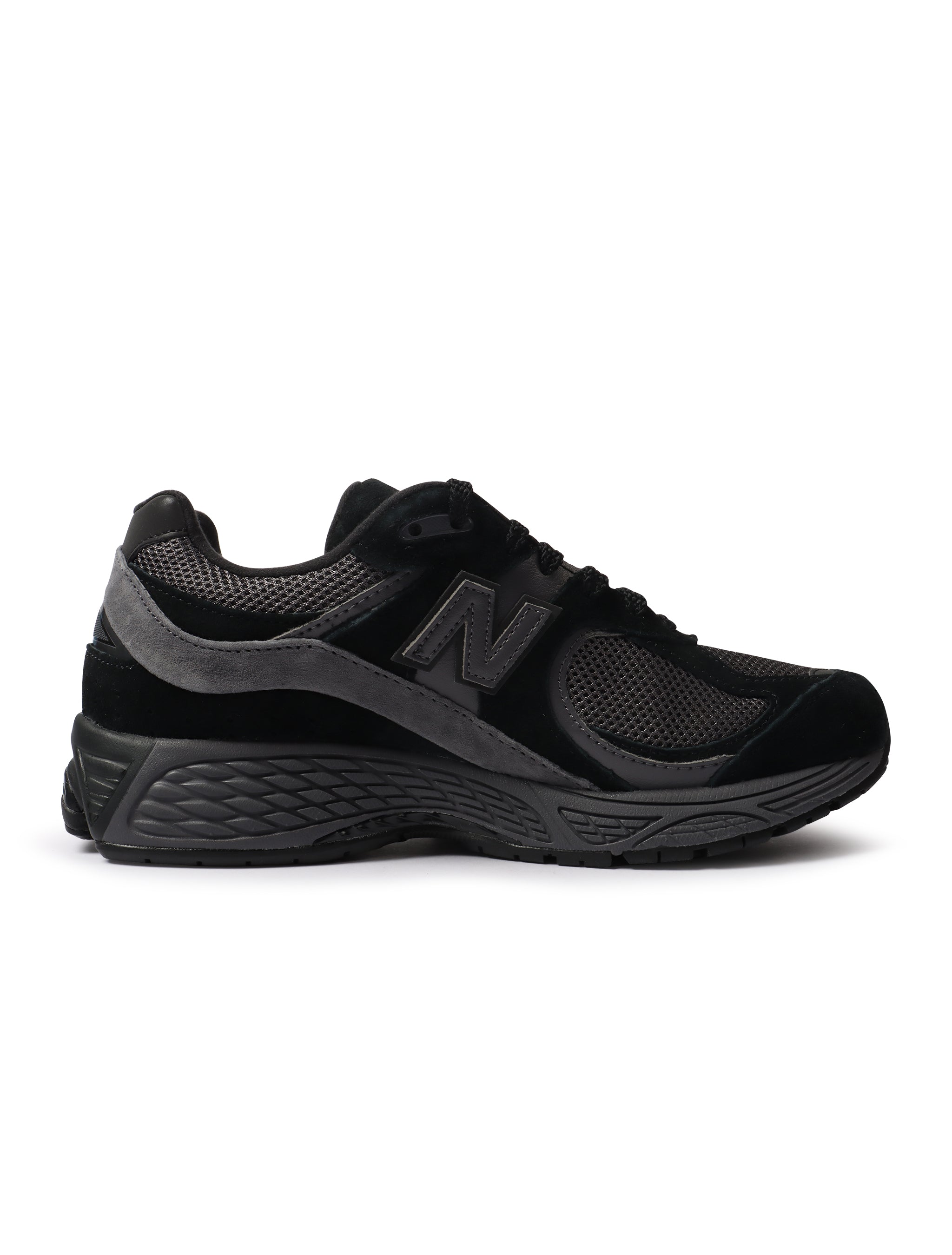 New Balance Mens 2002R Shoes - Black by Denim Exchange