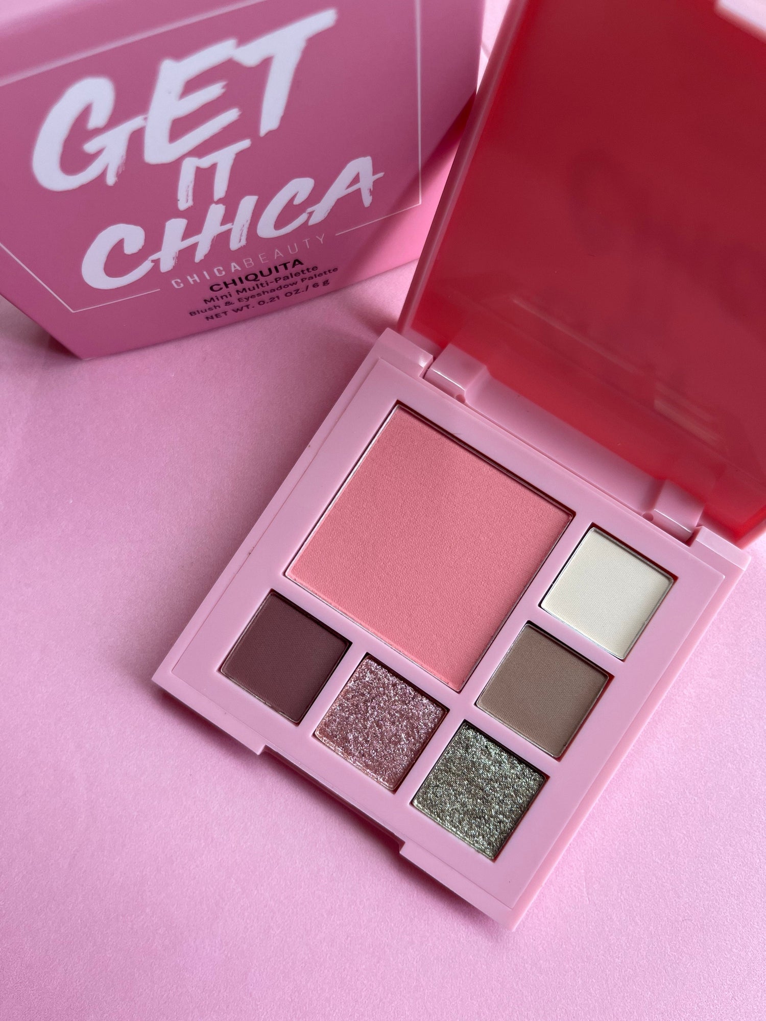 NEW! Get It Chica "CHIQUITA" (Mini-5 Eyeshadows and 1 Blush Multi-Palette) by Chica Beauty