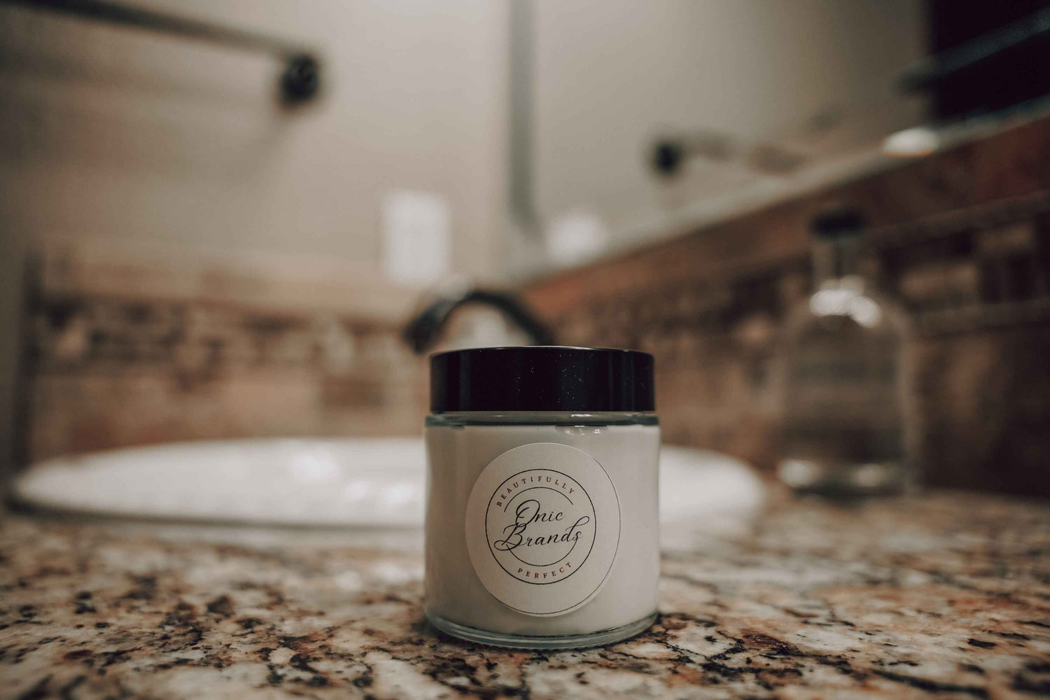 Onic Brands Overnight Face Cream