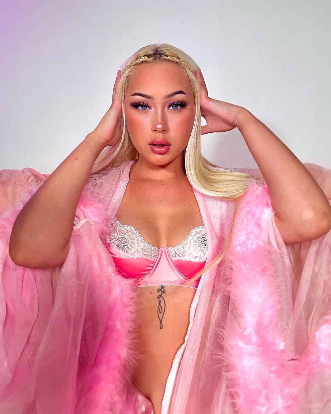 2pc Lace &amp; Satin Underwire Bra Set