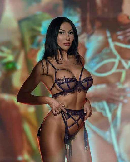 Sugar Plum 3-Piece Garter Short Set