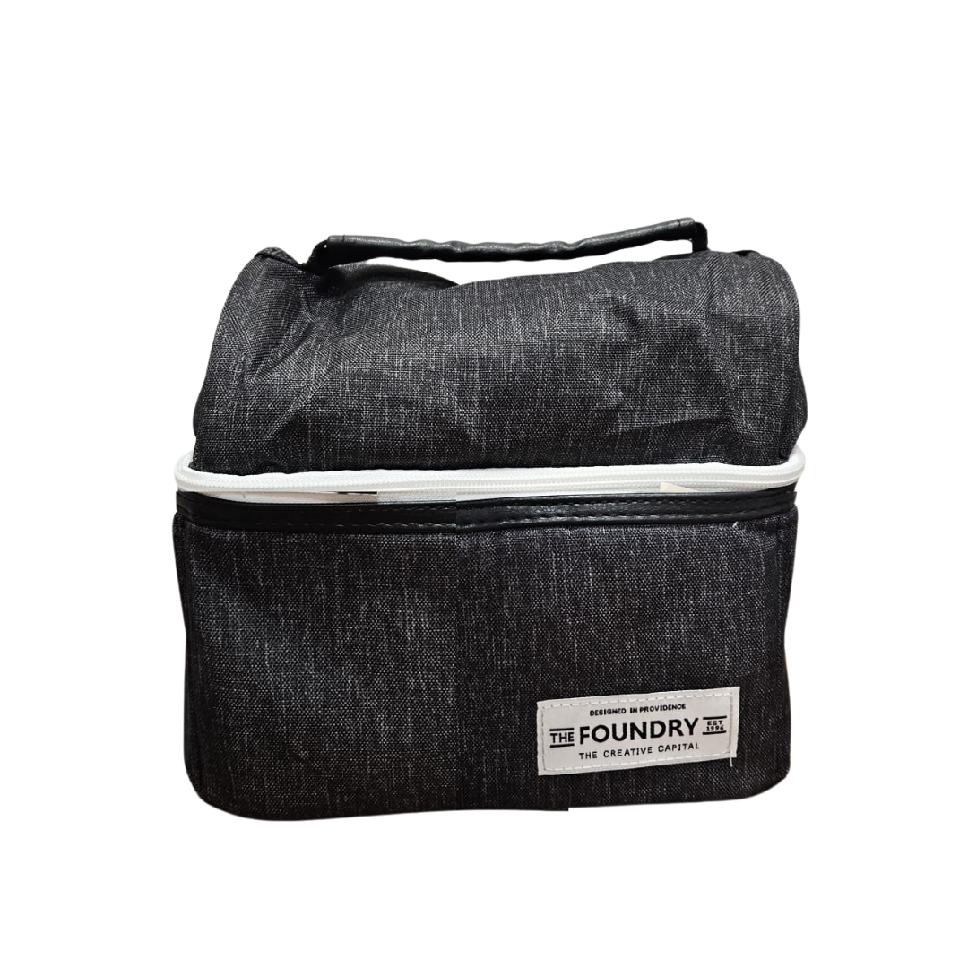 Lonchera insulada The Foundry color negro by Farmacias Savia