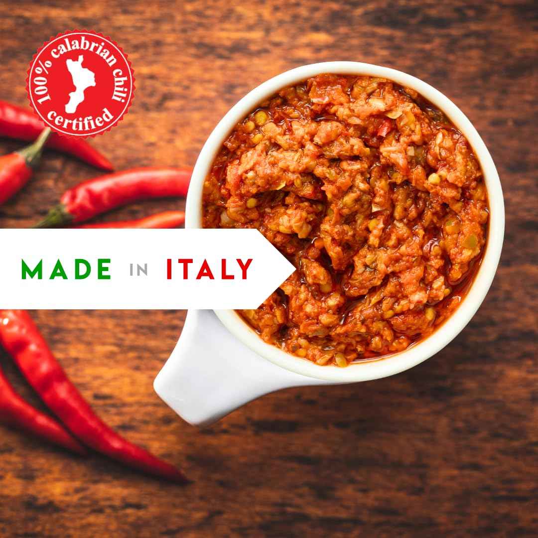 L’Oro Del Sud, Calabrian Bomba Hot Pepper Sauce, 2.2 lb (1 kg)