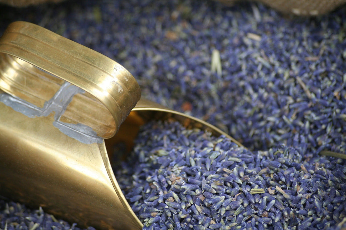 Lavender Flowers, Whole by Country Life Natural Foods
