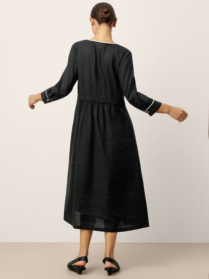 Linen-Lyocell Contrast Trim Gathered Midi Dress NYX by LINTICO