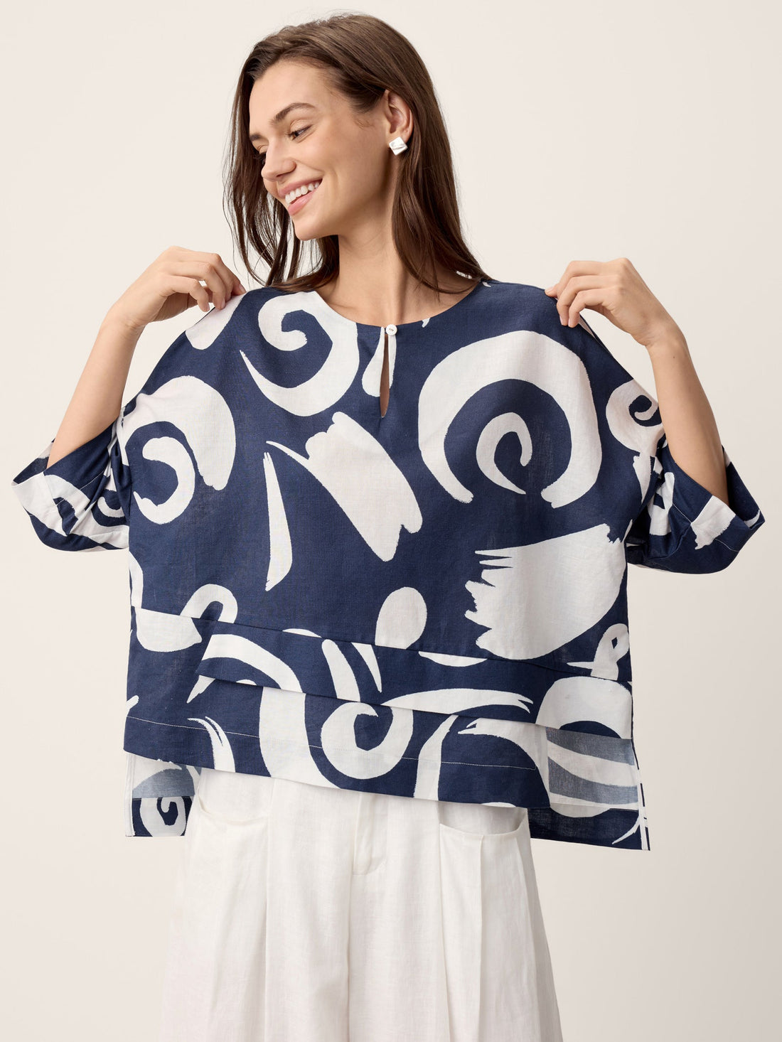 Linen Layered Asymmetric Top NOREEN by LINTICO