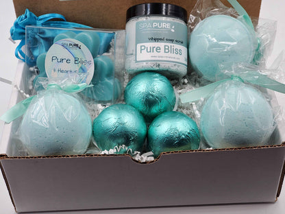Spa Pure Luxury Spa Kit - Pure Bliss - 3 XL Pure Bliss Bath Fizzies, 3 Pure Bliss shower steamers, 3 Heart-shaped soaps, one 3.5 oz Pure Bliss whipped soap scrub, 1 Roll-on Perfume, Perfect for a mini-spa treatment.