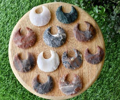 1" Fancy Jasper Moon Arrowhead Point, Indian Agate Spearhead Points  DestGlow