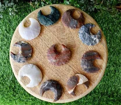 1" Fancy Jasper Moon Arrowhead Point, Indian Agate Spearhead Points  DestGlow