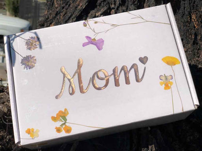 Spa Gift Box, Natural Lavender Bath &amp; Body Relaxing Package for Friend