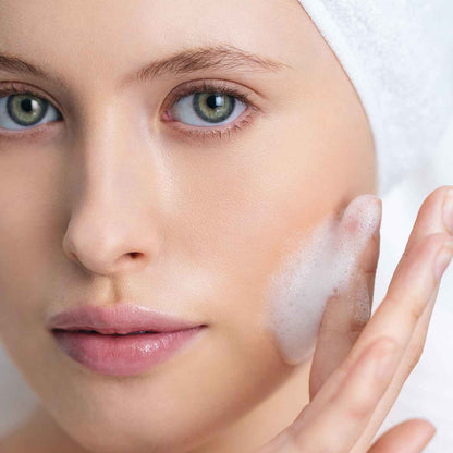 CLEANSING FACE &amp; EYE MOUSSE