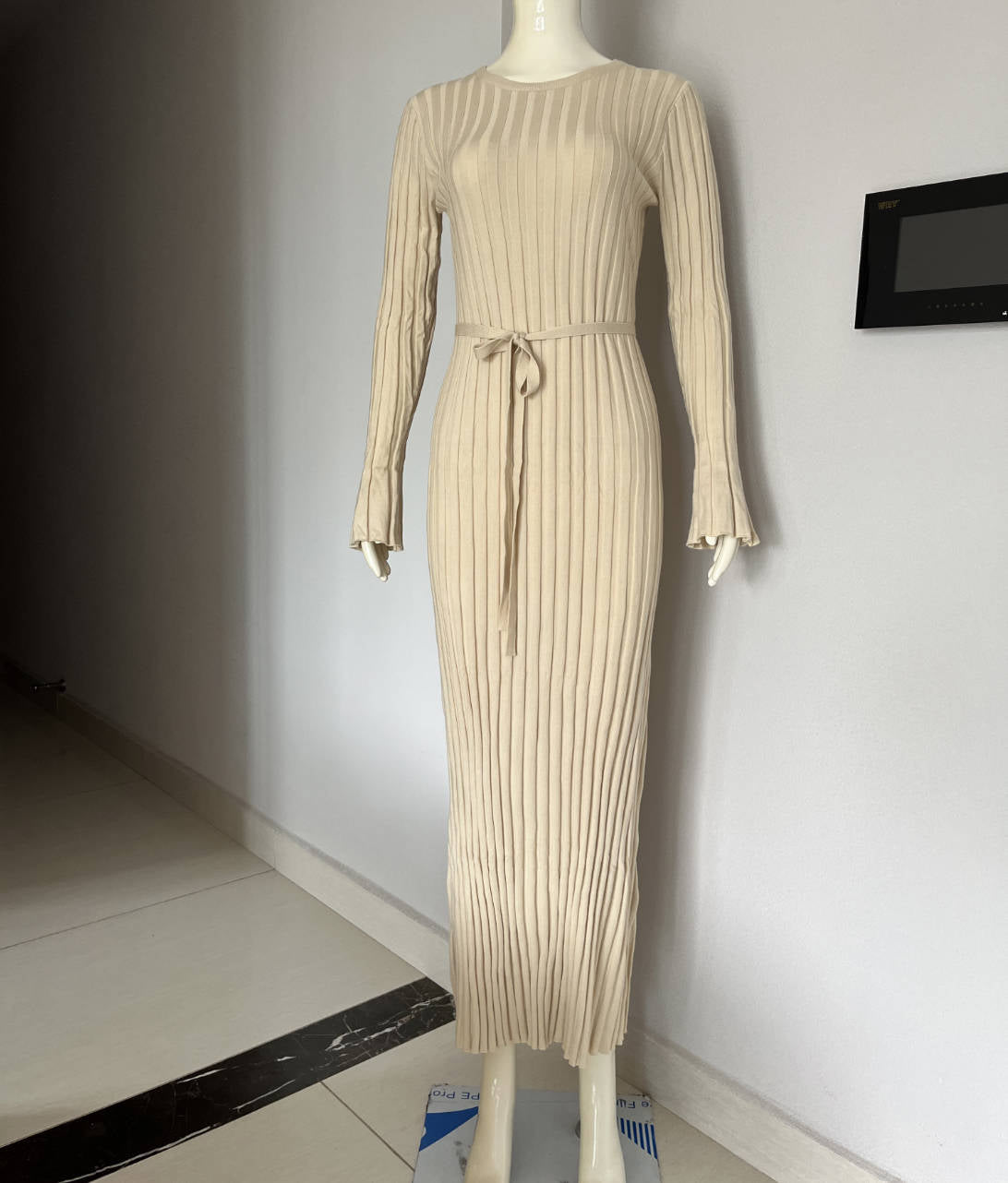 Autumn Winter Knitted Dress Casual Waist Tight Round Neck Big Pit Stripe Slimming Knitted Maxi Dress Women by Ragazza