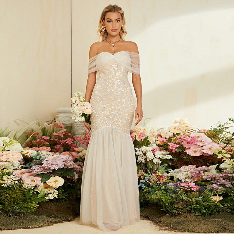 Off Shoulder Light Wedding Dress French Lace Fishtail Wedding Veil Simple Graceful Super Fairy Mori Welcome Dinner Dress by Ragazza
