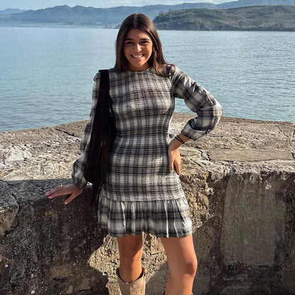 Women Plaid Pleated Casual Long Sleeved Dress Contrast Color round Neck Pleated Dress by Ragazza