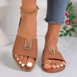 Metal Buckle Flat Slippers Women Lightweight Open Toe Rhinestone Beach Slippers  DestGlow