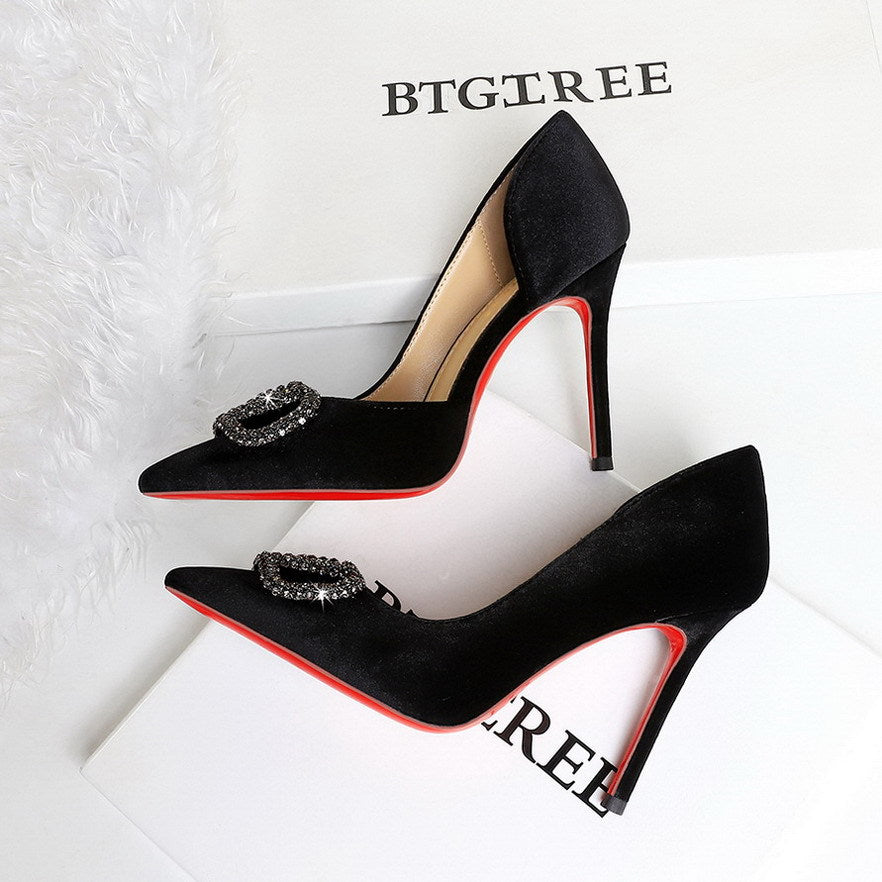 French Elegant Lady Ultra High Heel Stiletto Heel Red Bottom High Grade Rhinestone V Buckle Suede Shoes  DestGlow