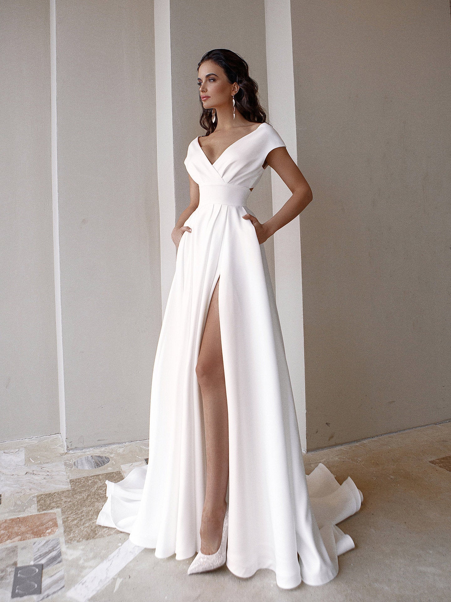 Picture Chest Wrapped Ruffled White Medium Waist Solid Color Office Maxi Dress  DestGlow
