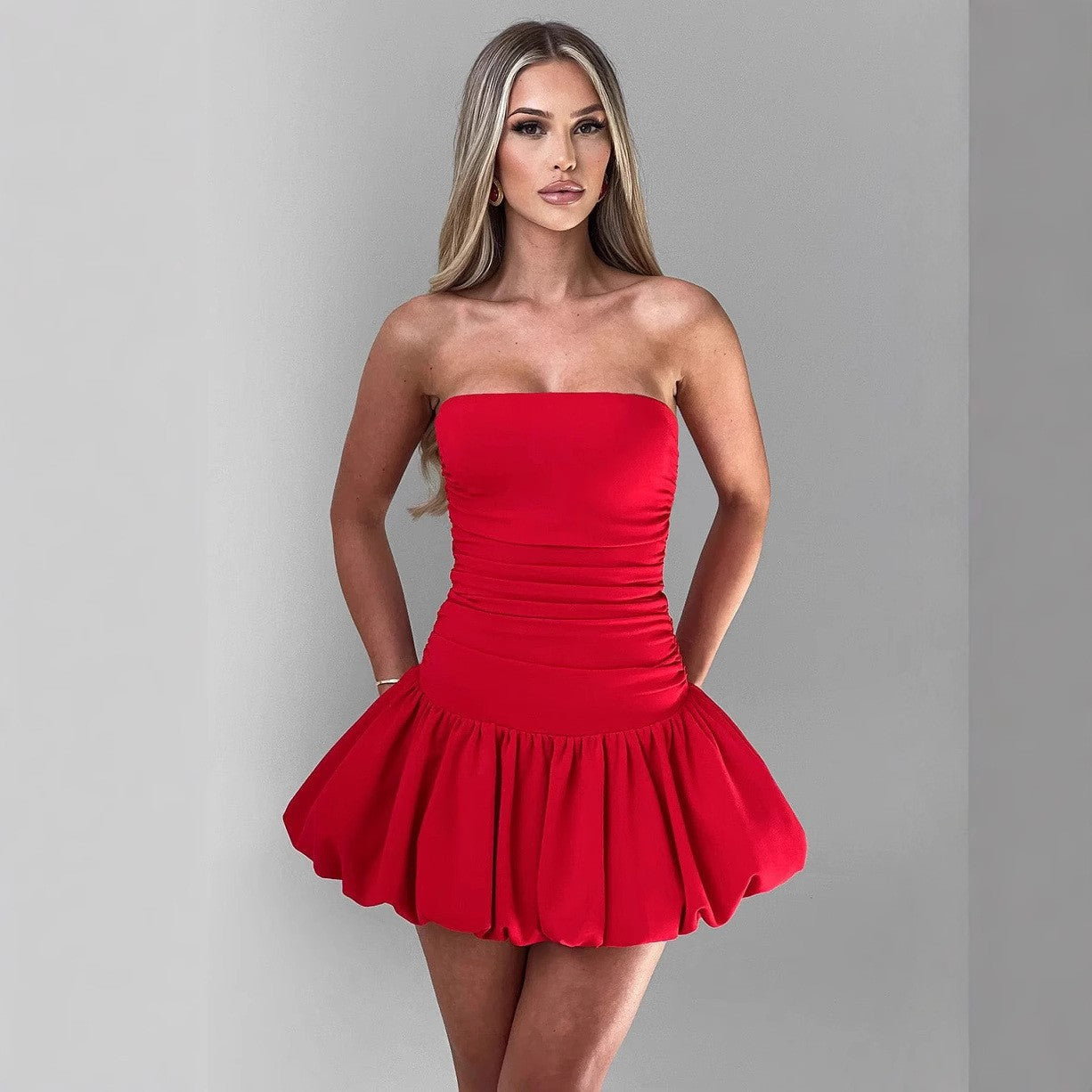 Women Clothing Bud Dress Sexy off the Shoulder Solid Color Tube Top Sleeveless Dress by Ragazza