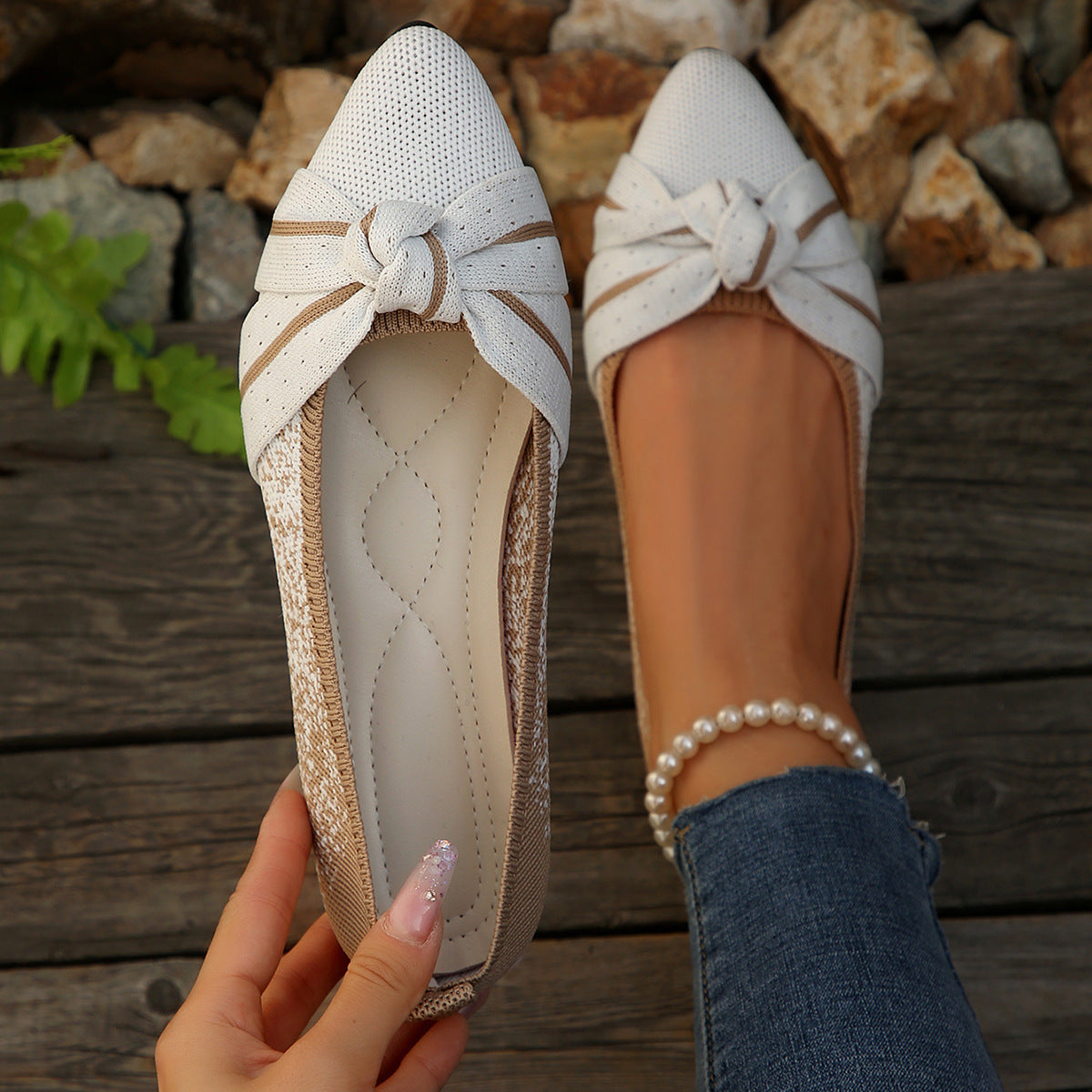 Lightweight Flyknit Soft Bottom Gommino Women Spring Autumn Color Blocking Bow Shallow Mouth Pumps  DestGlow