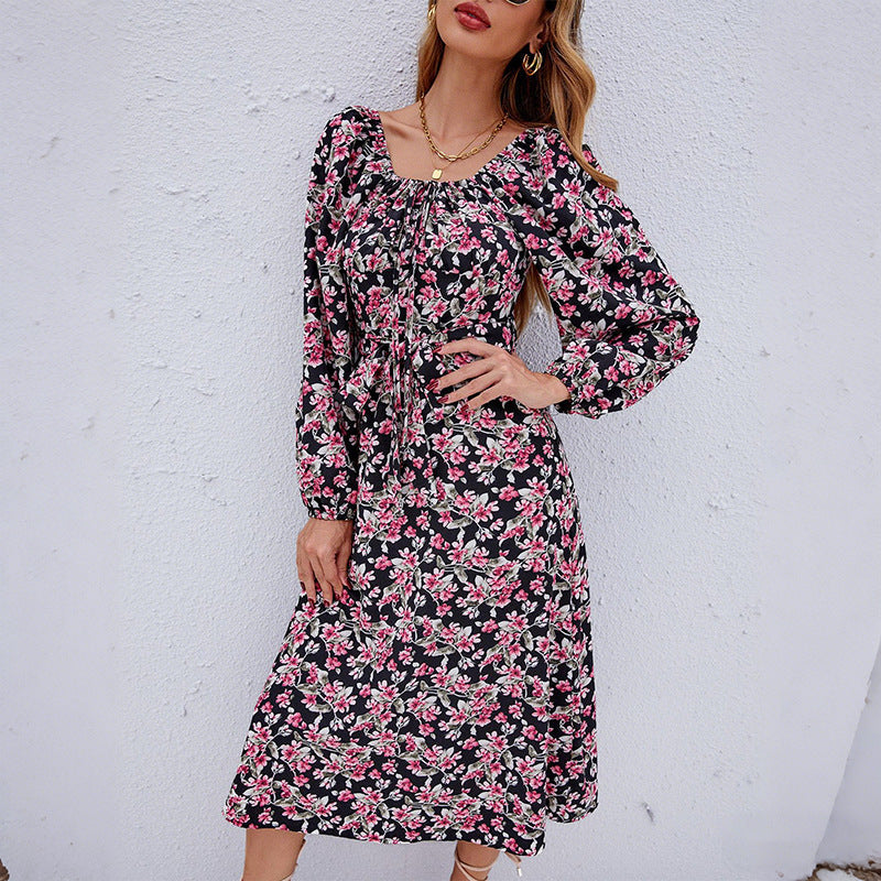 Autumn Elegant Retro Backless Bubble Sleeve Square Collar Floral Dress by Ragazza