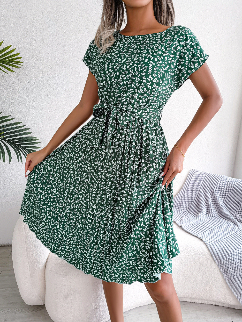 Spring Summer New Casual Short Sleeve Floral Large Hem Pleated Women Clothing by Ragazza