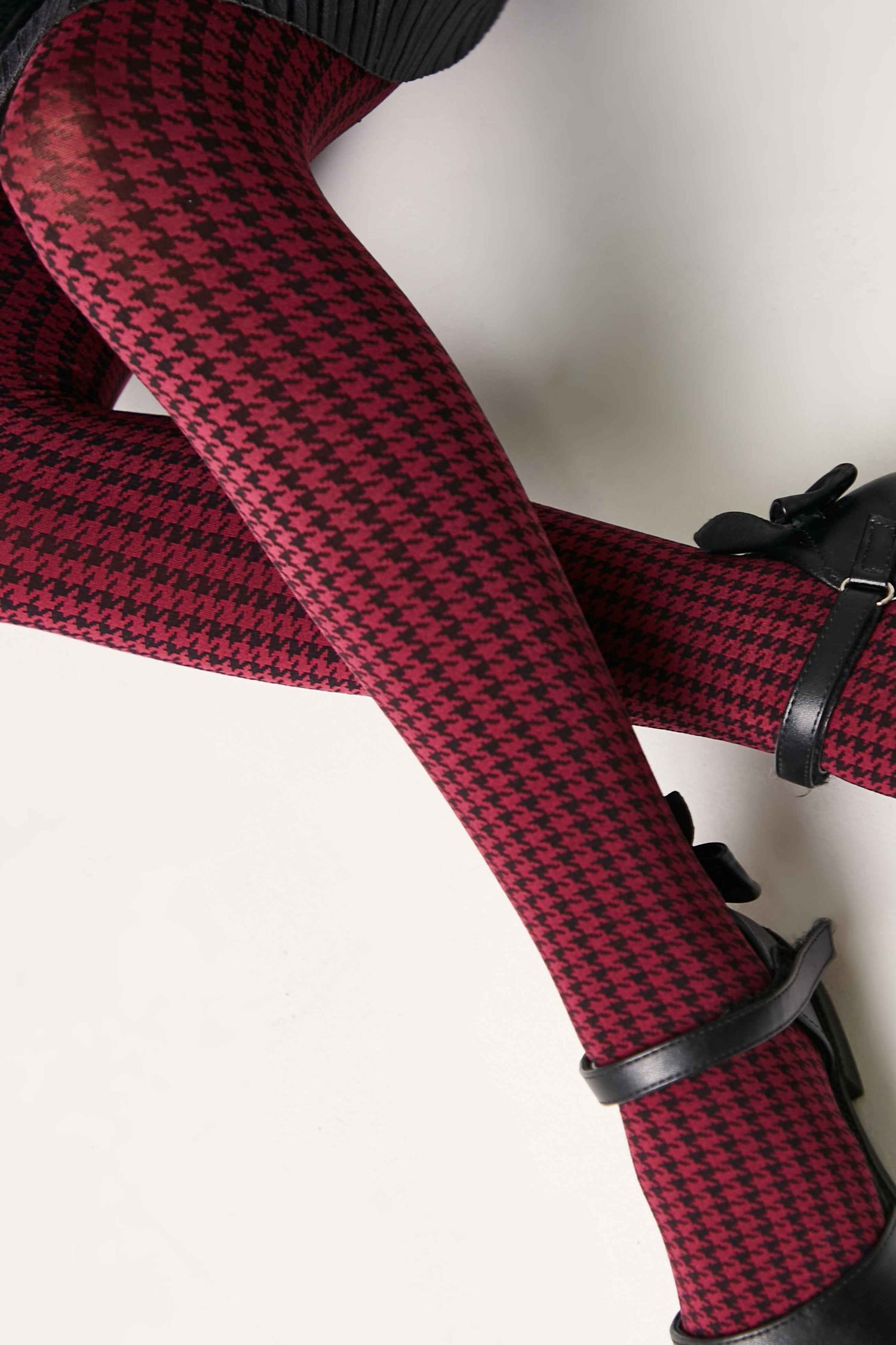 Conte Tights for girls - Olivia 60 Den