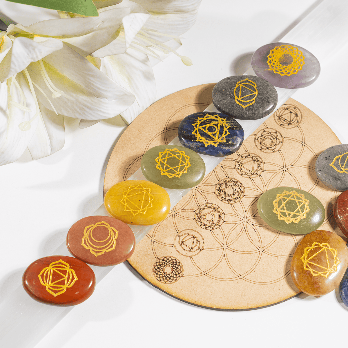 Chakra Crystals Set, Oval Reiki 7 Chakra Stones Set, Wooden Grid Plate, Selenite Log  DestGlow