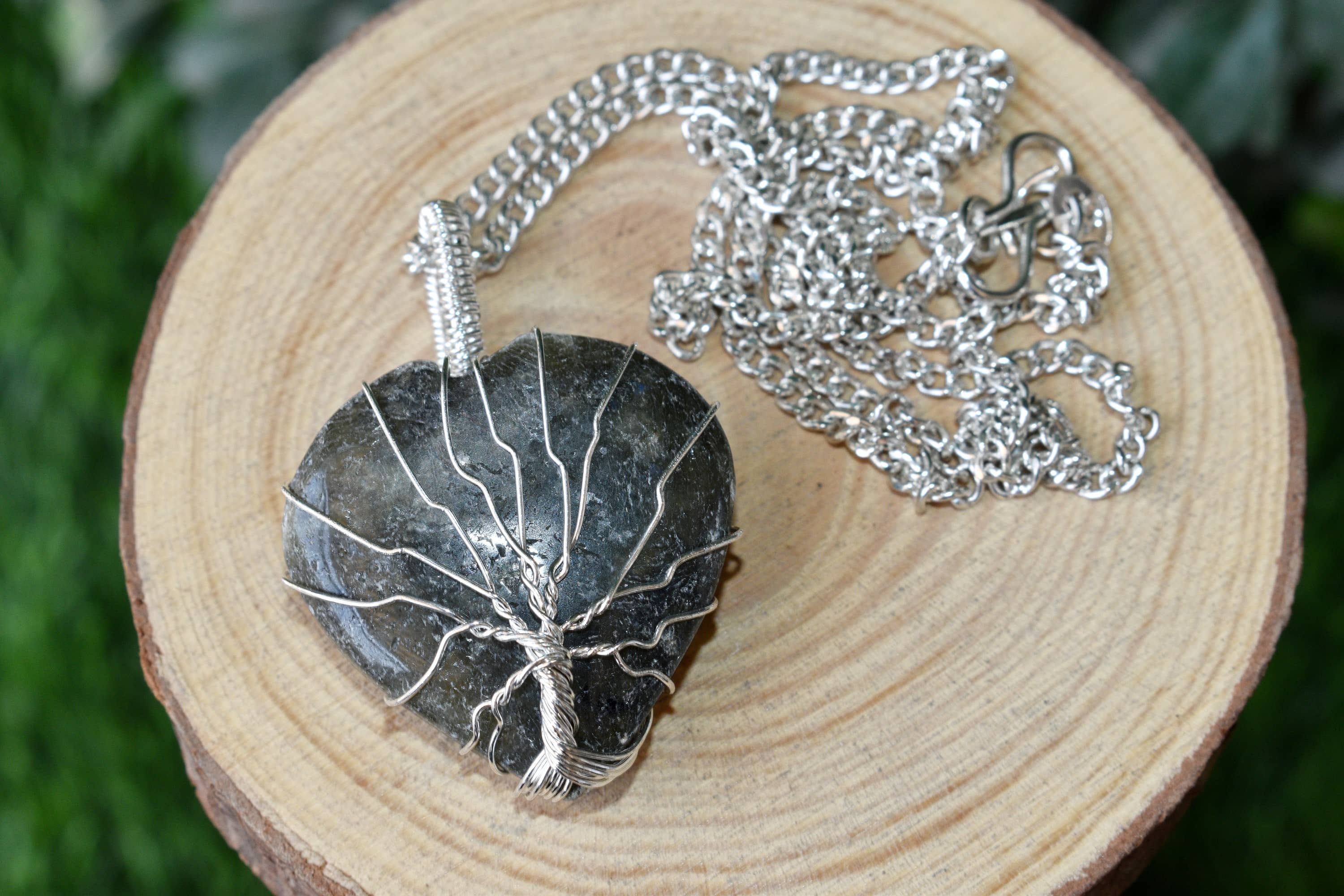 Labradorite Heart Silver Wire Wrapped Pendant, Crystal Heart Gemstone Pendant  DestGlow