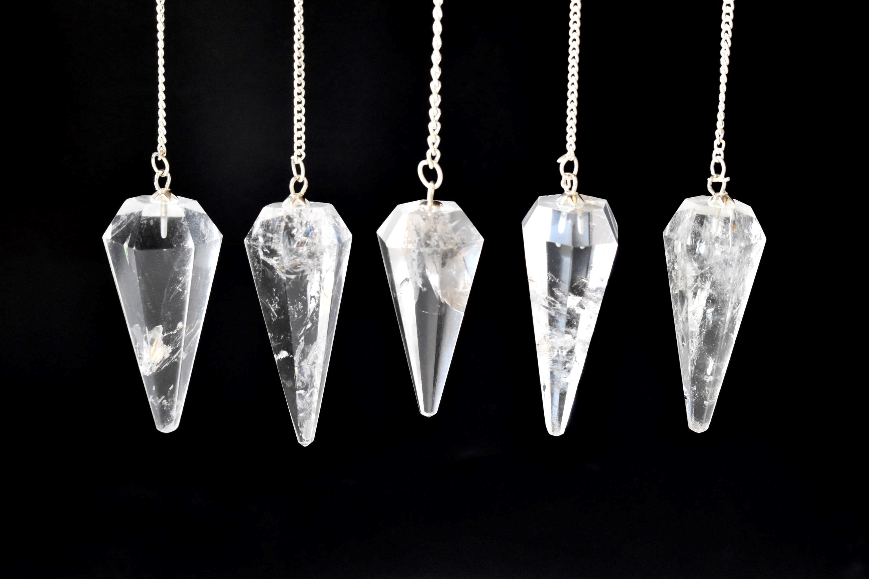 Crystal Quartz Pendulum (Meditation and Channeling)  DestGlow
