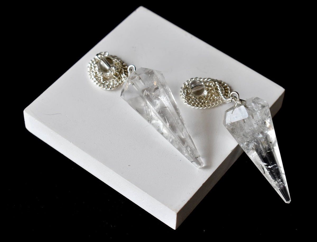 Crystal Quartz Pendulum (Meditation and Channeling)  DestGlow
