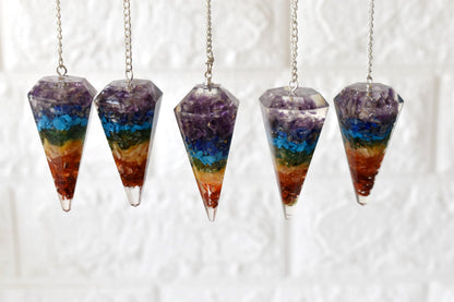 Chakra Pendulums, 7 Chakras crystals Pendulums.  DestGlow