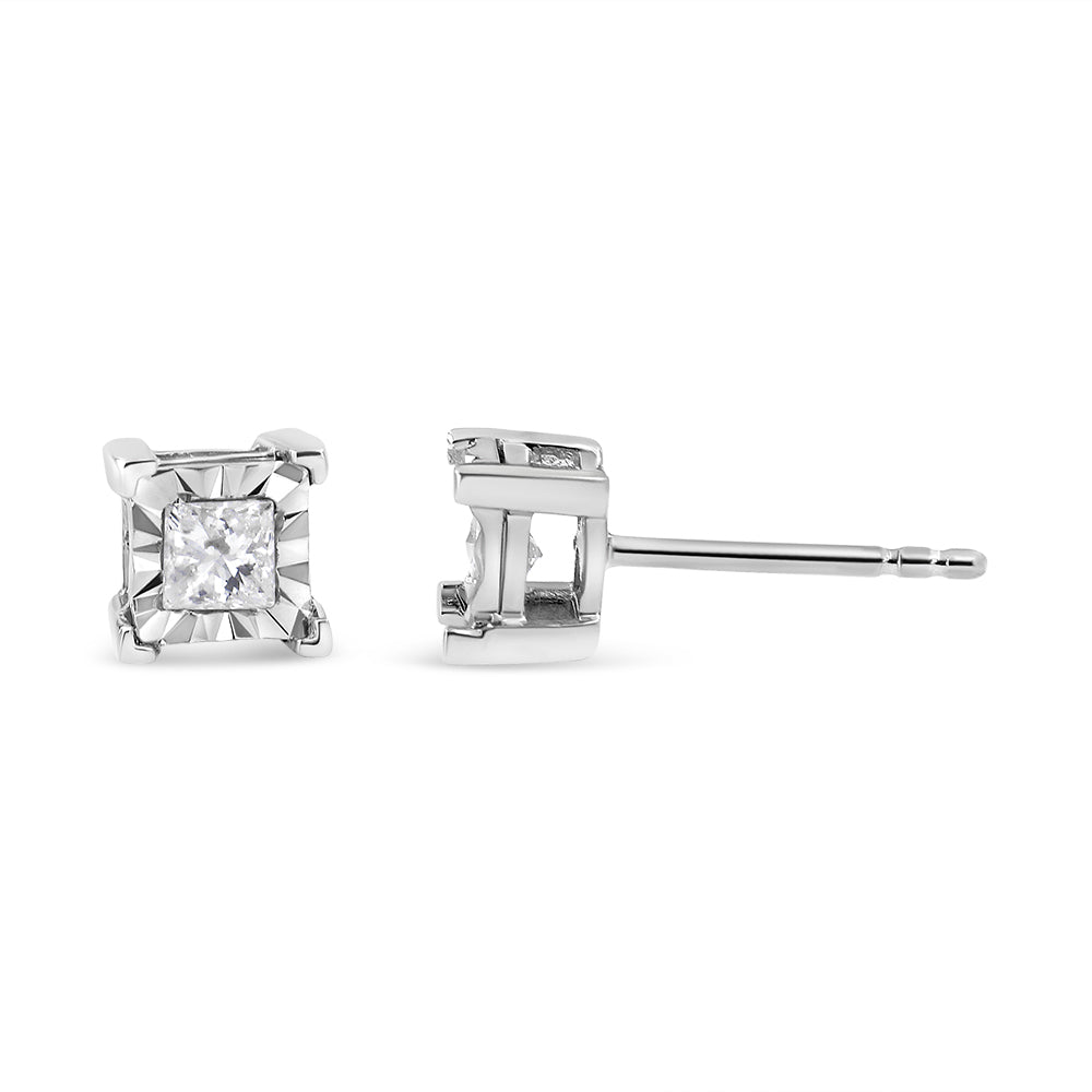 .925 Sterling Silver 1/2 Cttw Miracle Set Princess-cut Diamond Solitaire Stud Earrings (H-I Color, SI2-I1 Clarity) by Bids.com