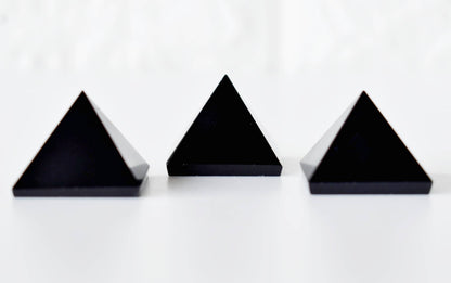 Black Tourmaline Pyramids (Promote Courage and Self-Confidence)  DestGlow